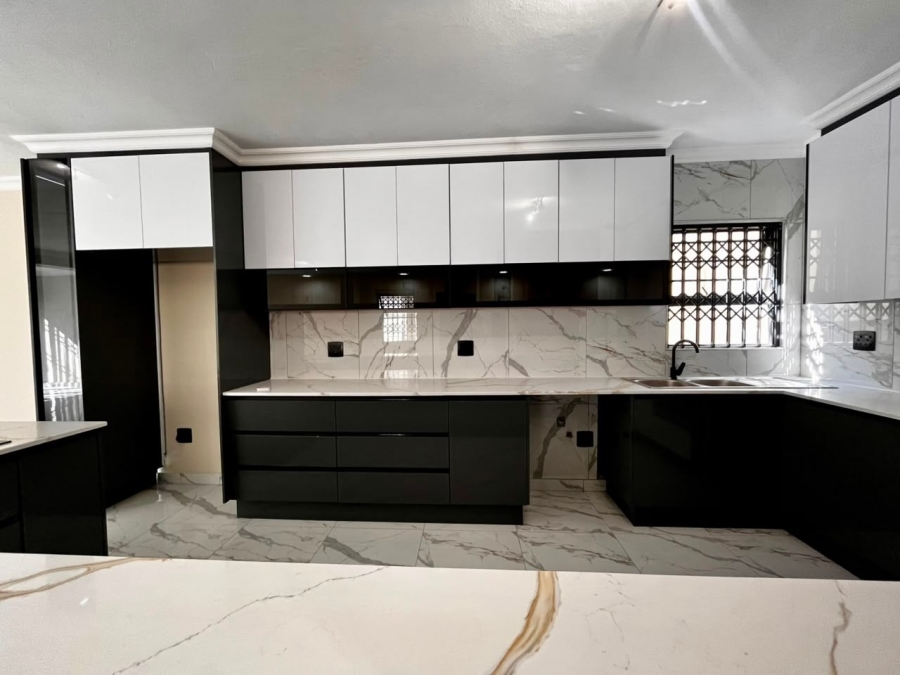 To Let 4 Bedroom Property for Rent in Cashan North West